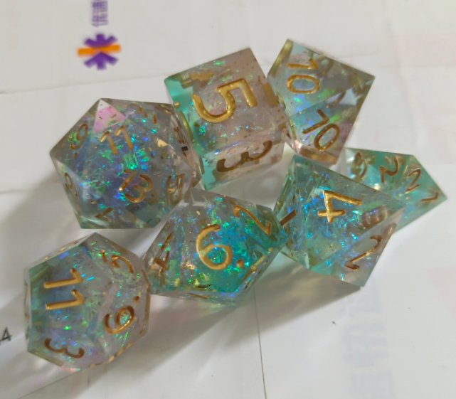 Resin Dice Set - Kandy's Gadgets