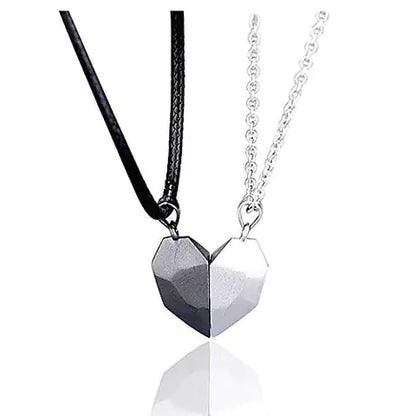 Magnetic Heart Necklaces - Kandy's Gadgets